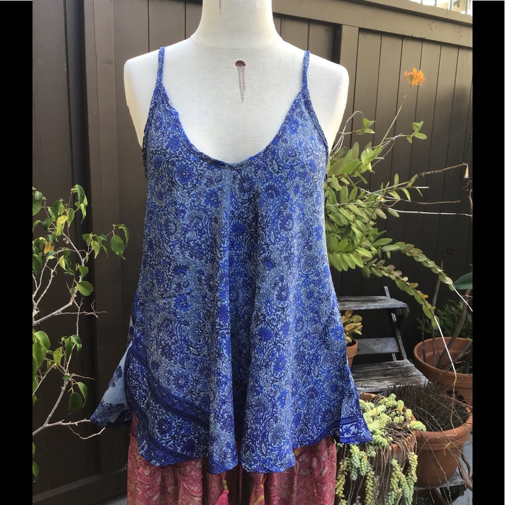 NWT Top Camisole-Blue Print
